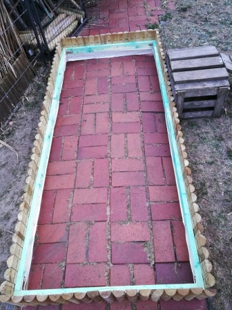 Hier steht der Sandkasten gold-richtig!